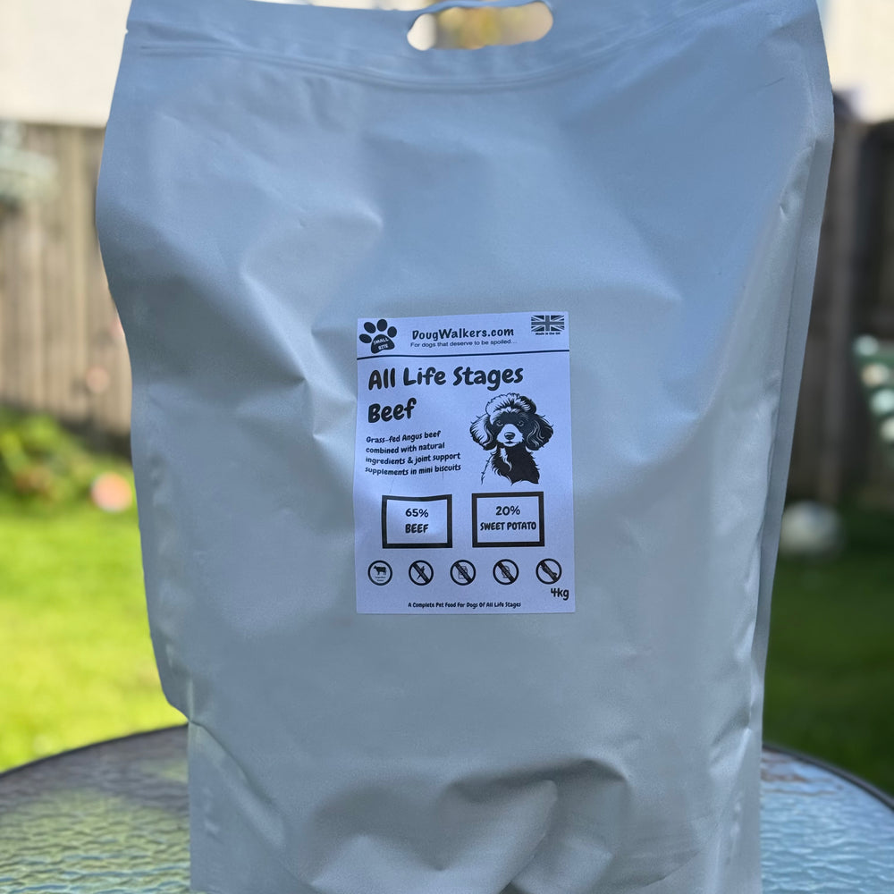 Doug Walkers Small Bite All Life Stages Beef dog food, 65% beef and 20% sweet potato, natural UK recipe in 4kg bag
